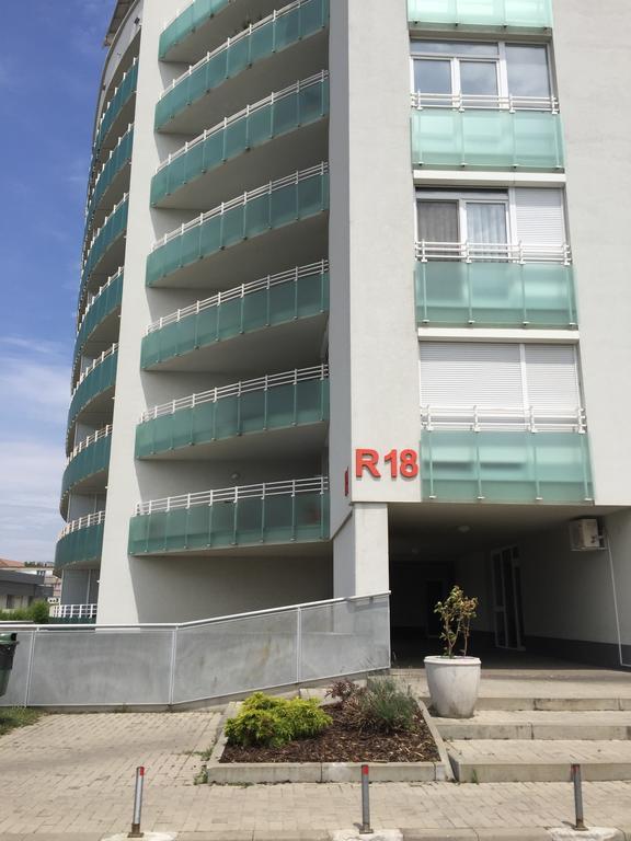 Caraway Apartment أرادايا المظهر الخارجي الصورة